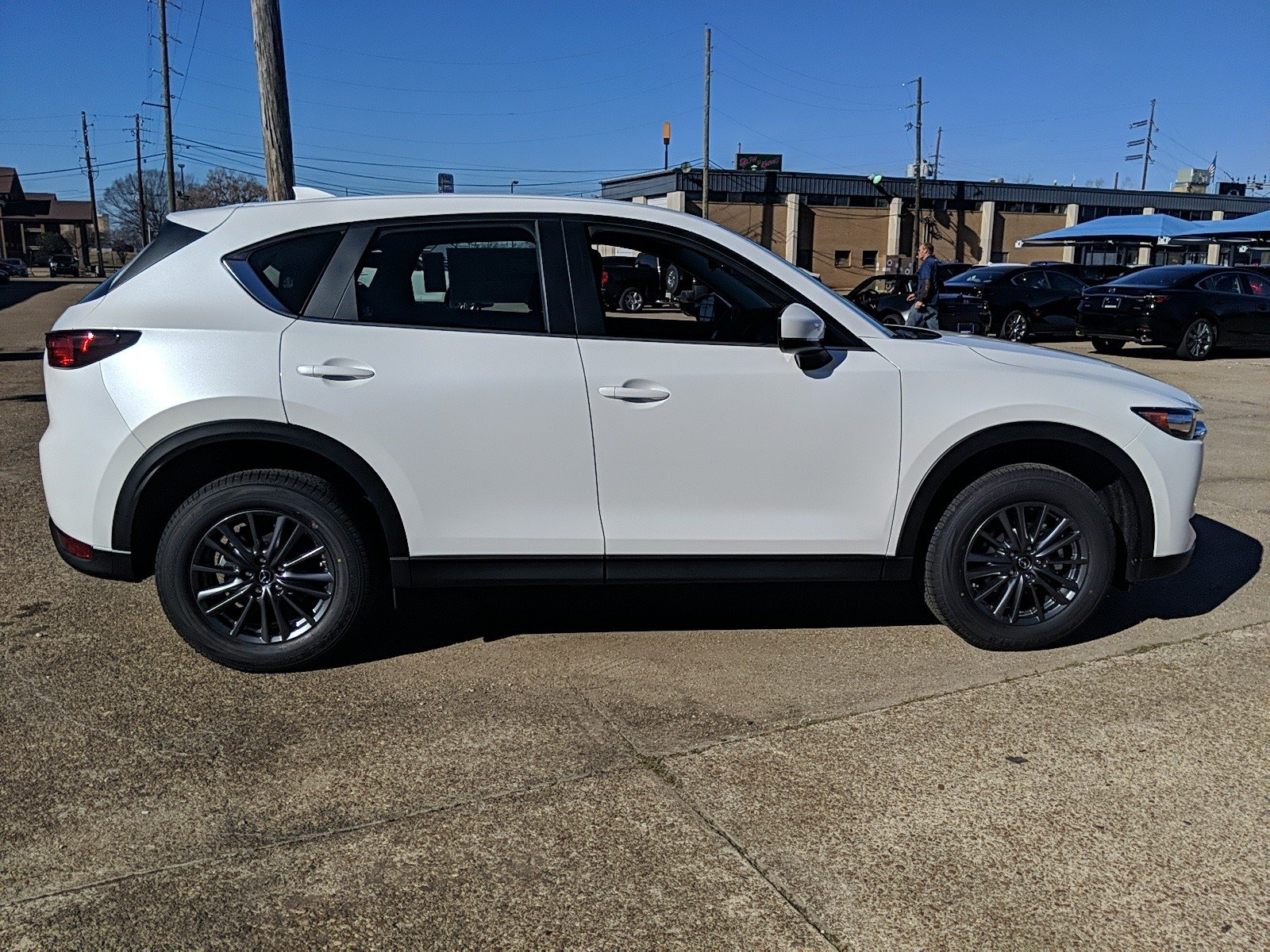 New 2020 Mazda CX-5 Sport FWD Sport Utility